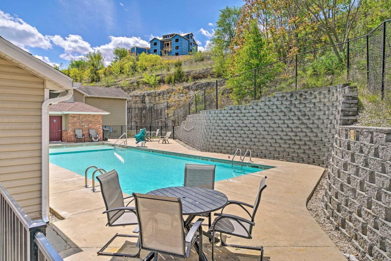 Cozy Branson Condo With Balcony And Mountain Views Extérieur photo