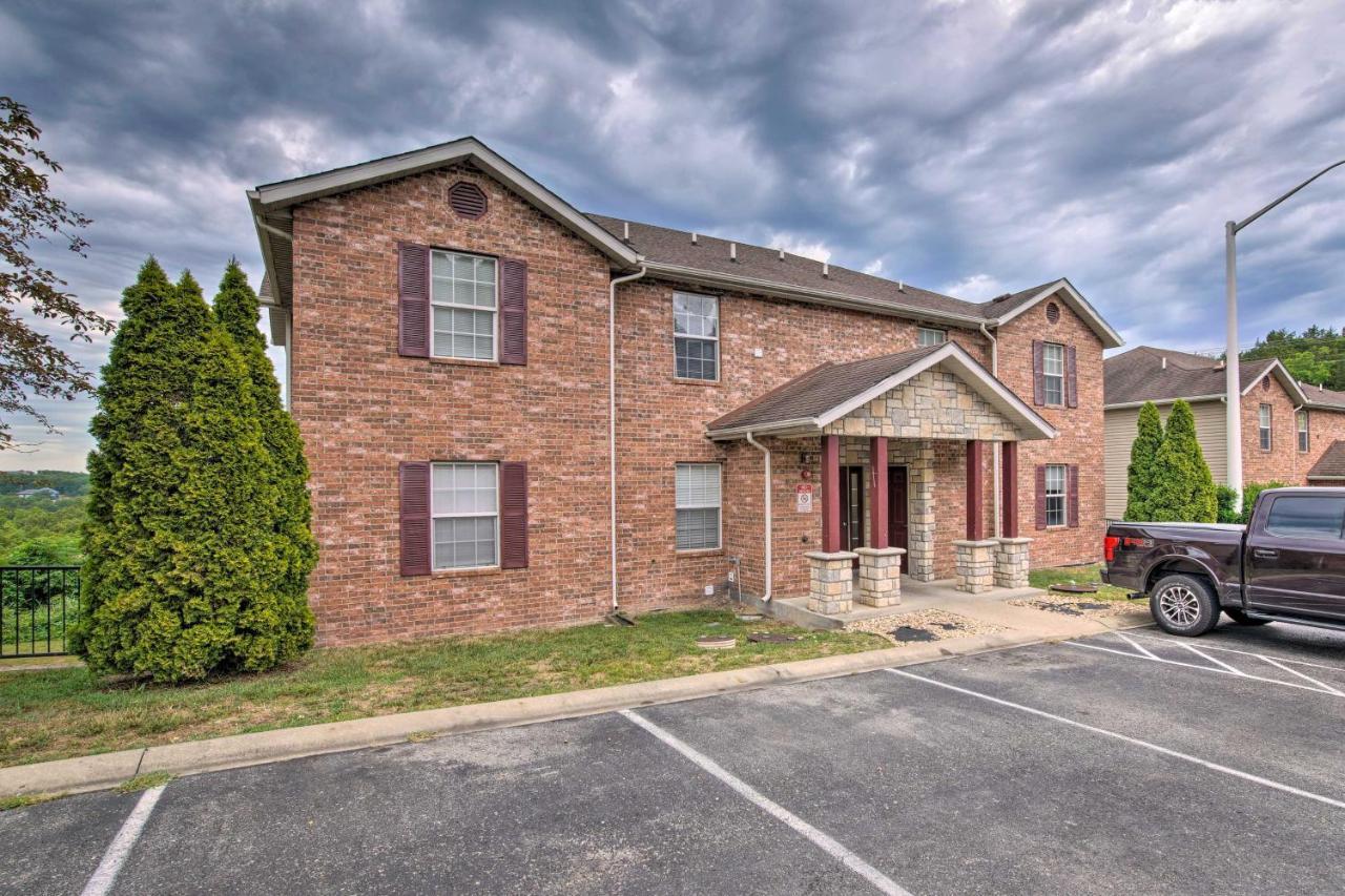 Cozy Branson Condo With Balcony And Mountain Views Extérieur photo